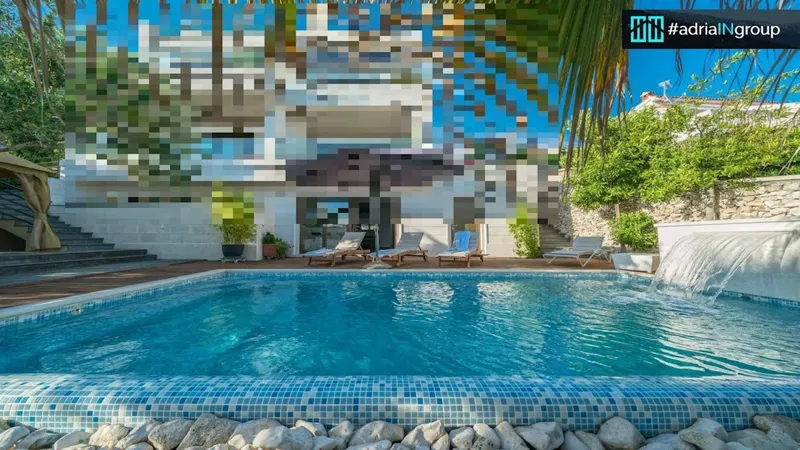 MODERN LUXURY VILLA // FIRST ROW BY THE SEA - read the description – 2