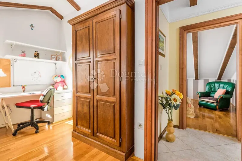Flat Zamet, Rijeka, 75m2 – 3
