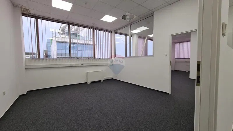 Attività commerciale Buzin, Novi Zagreb - Istok, 1.300m2 – 3