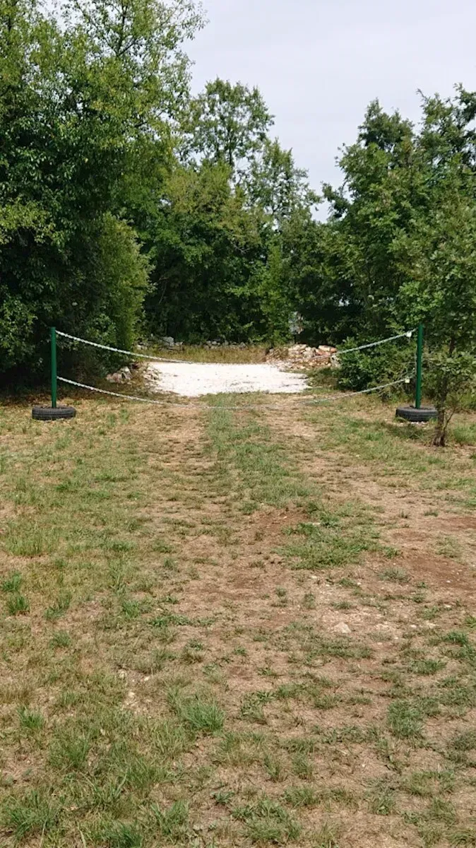 Land Svetvinčenat, 8.900m2 – 2
