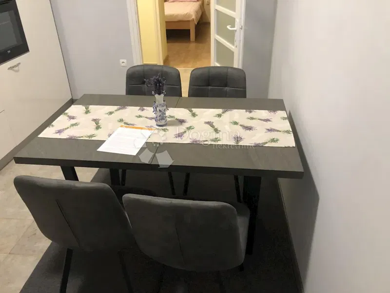 Allogio Pehlin, Rijeka, 75m2 – 2