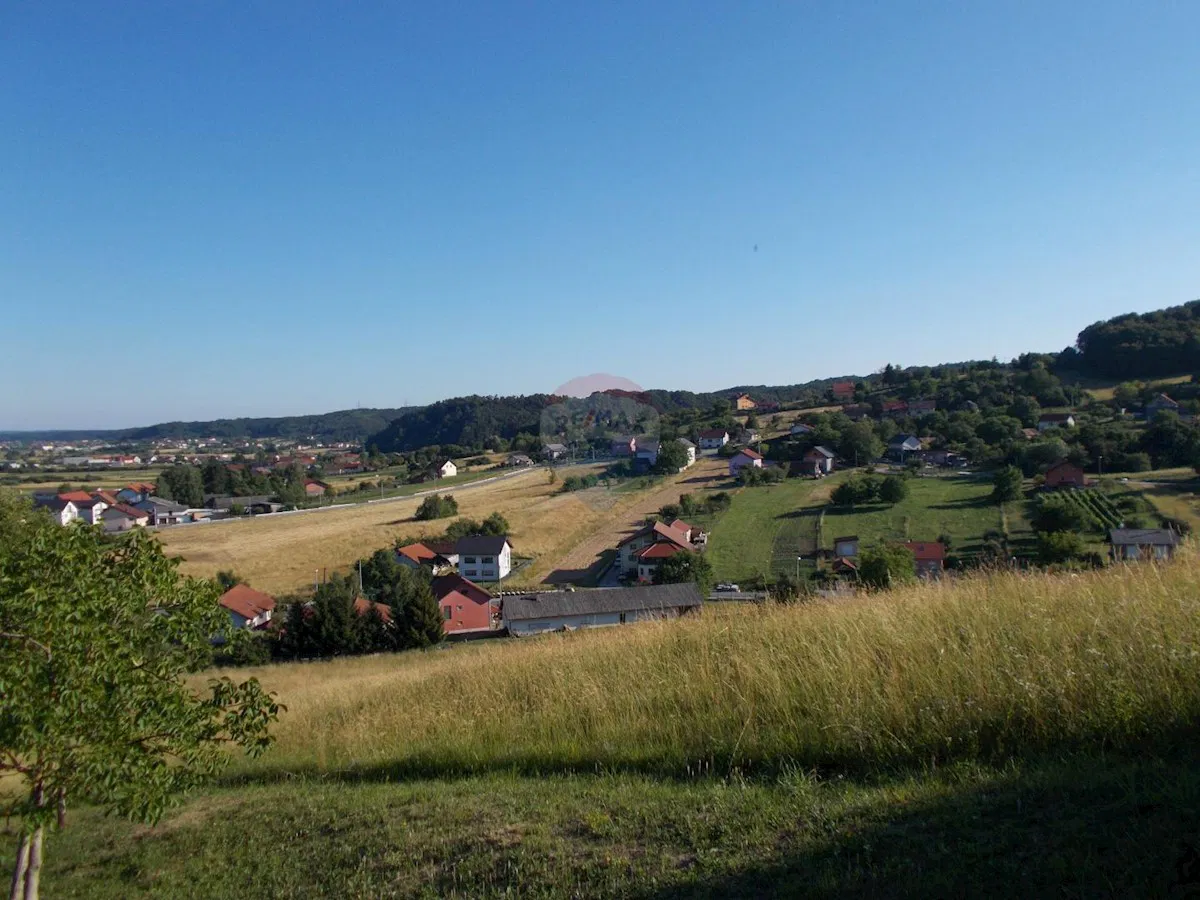 Nicht-strukturelle Land Jagnjić Dol, Sveta Nedelja, 3.075m2