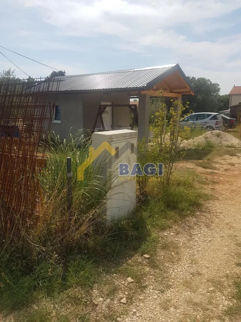 Terreni agricoli Pavićini, Marčana, 400m2 – 2
