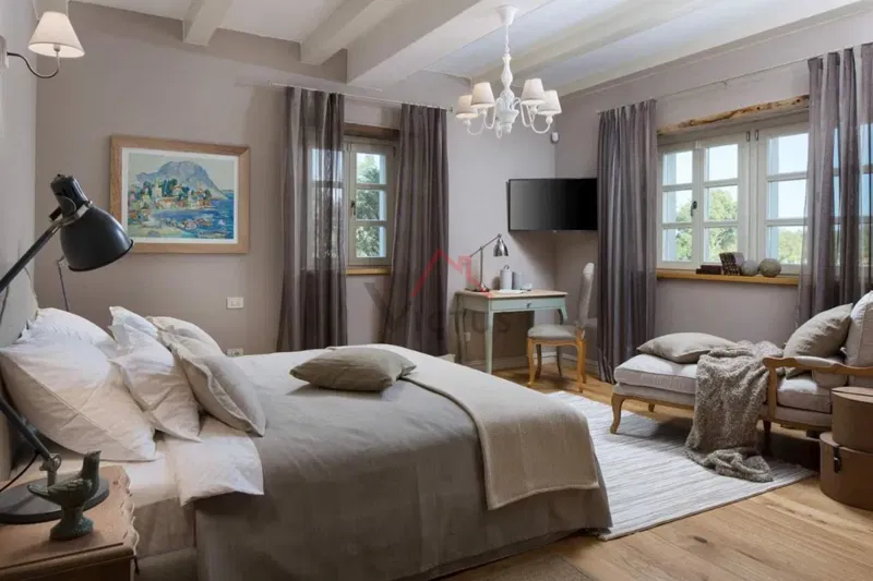 ROVINJ - luxury villa surrounded by greenery – 3