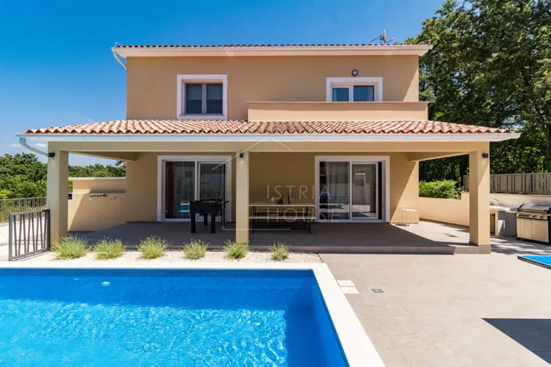 Sanvincenti, villa con 4 camere da letto e piscina – 2