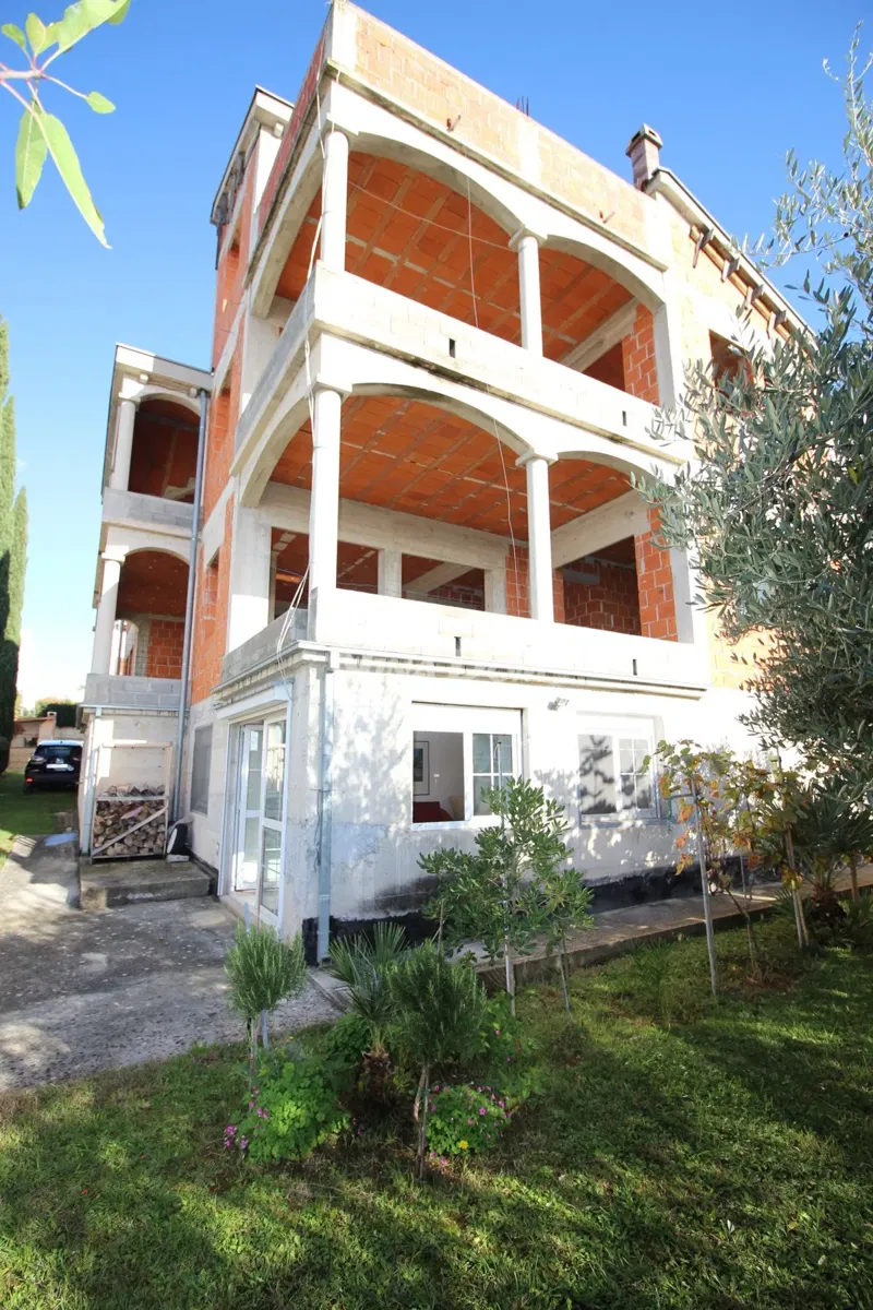 Casa in costruzione Borik – 3