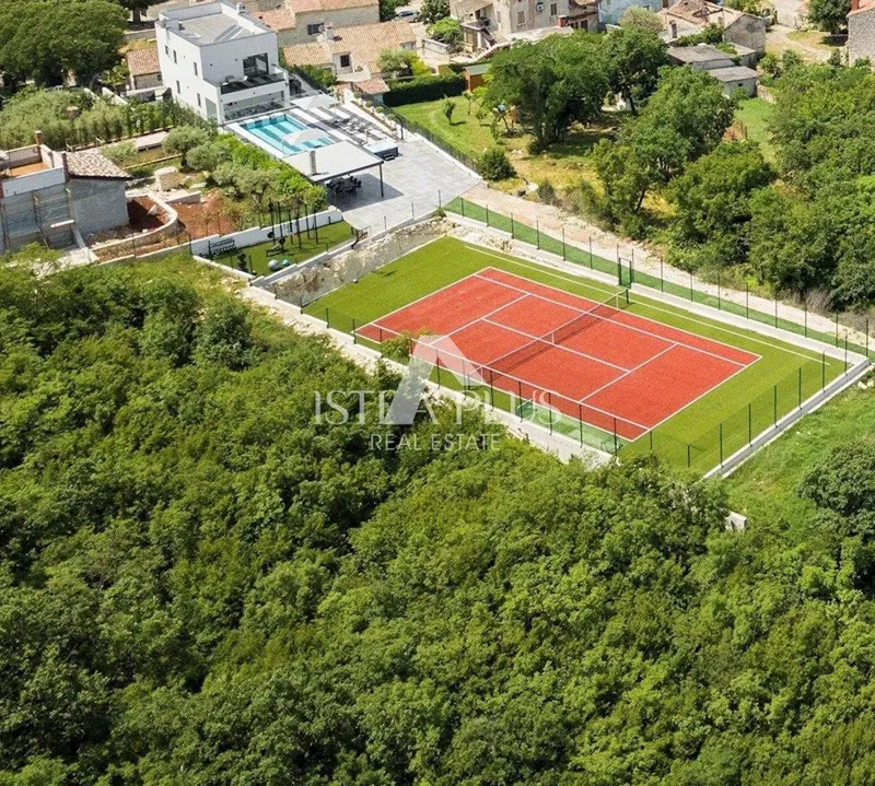 Esclusiva villa di lusso con campo da tennis e vista mare! – 3