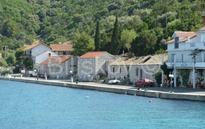Lastovo, Zaklopatica - building plot by the sea