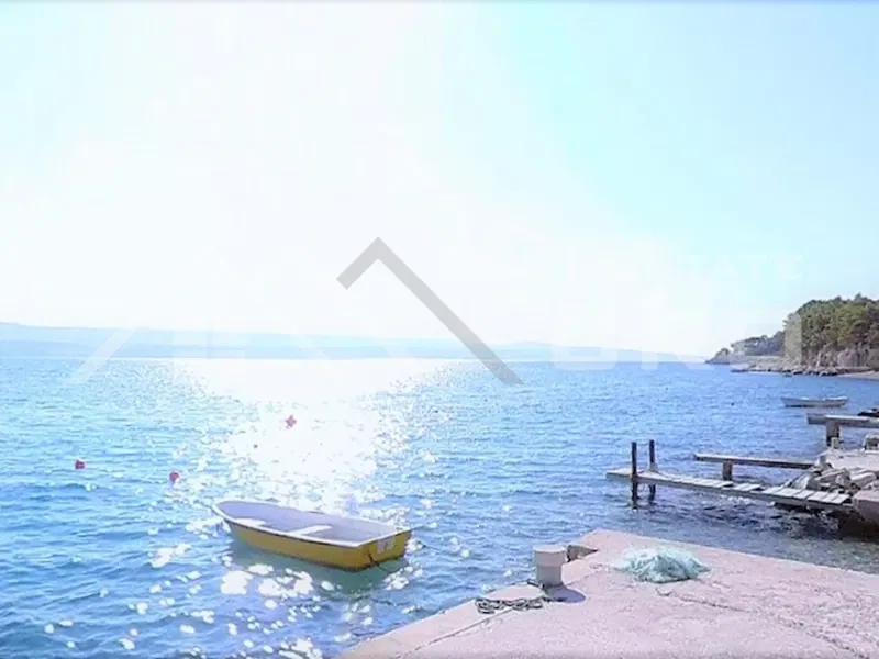 Omis properties - Building land in a quiet location near a lovely beach, Omis area, for sale – 2