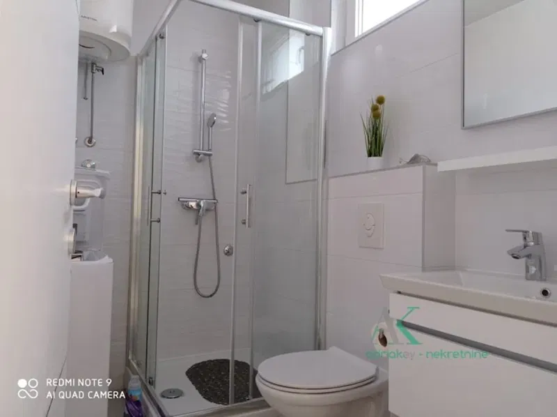 Spacious penthouse for a good price with a sea view – 2