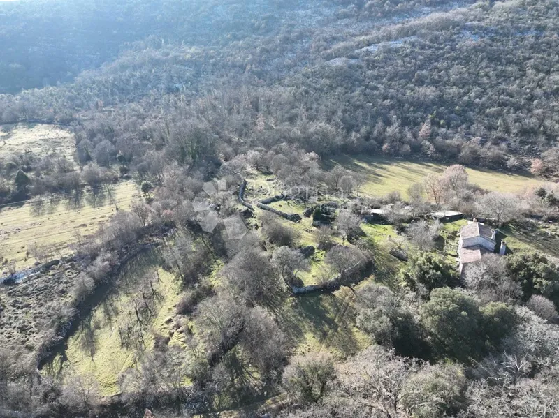Terreno Crni, Raša, 111.000m2 – 3