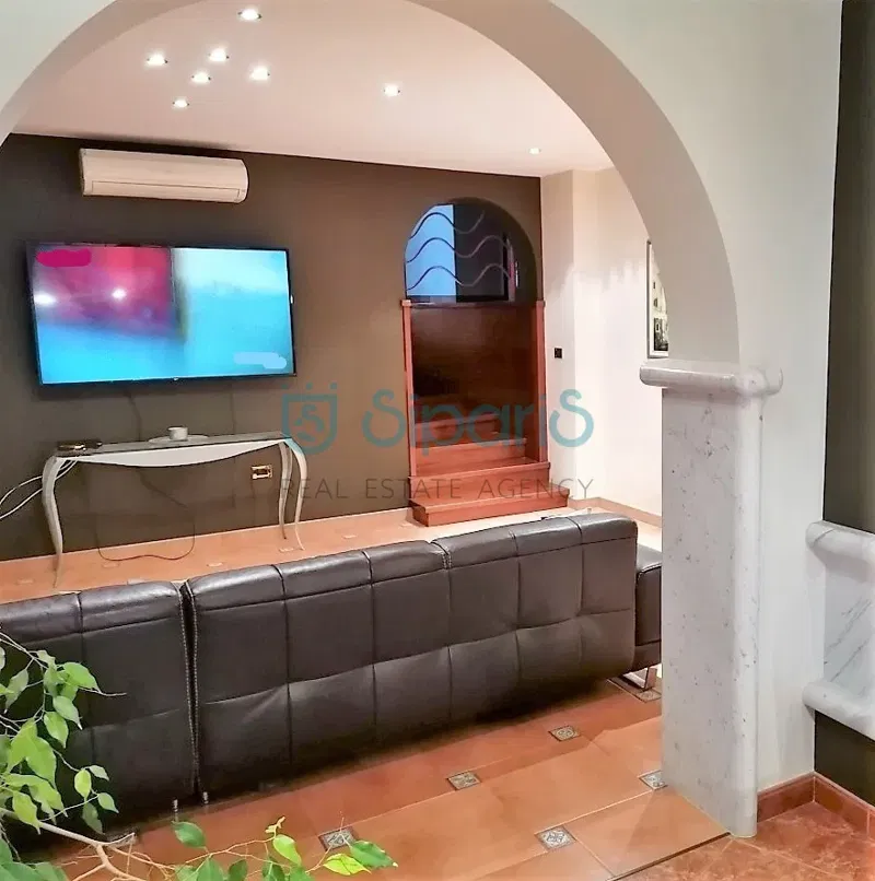 UMAG HOUSE 300 METERS FROM THE SEA – 2