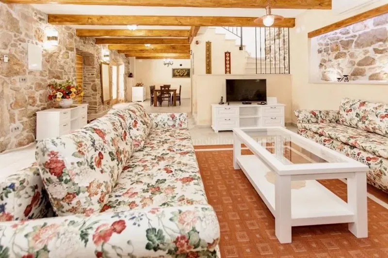 Renovated stone house, island of Krk – 3