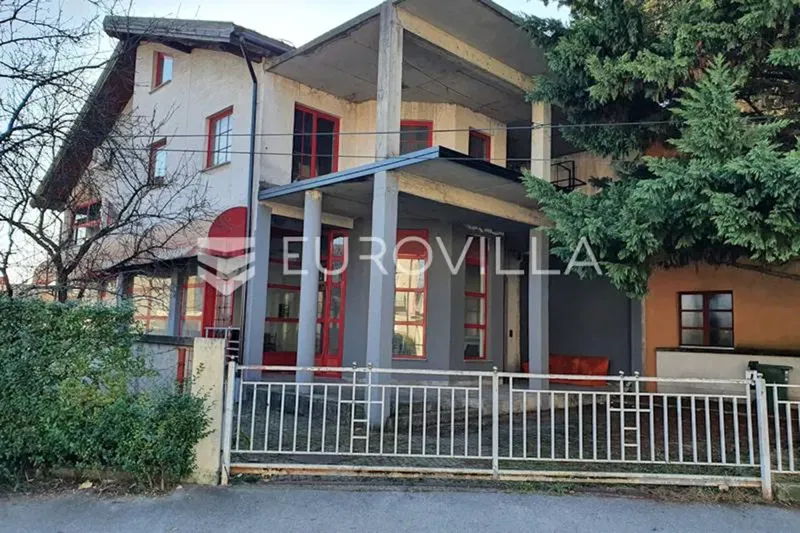 Sesvete residential and business house 290 m² on a plot of 616 m² – 3