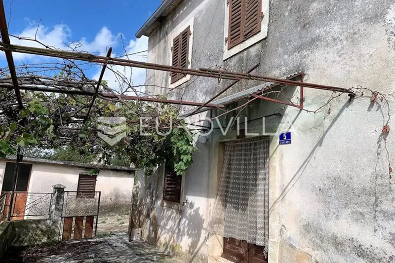 Istria, Barban, semi-detached stone house for renovation – 2