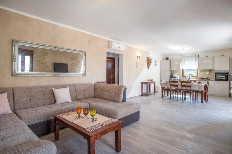 Two villas with pool and sea view, island of Krk – 3