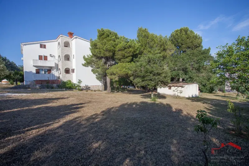 BANJOLE, DETACHED HOUSE WITH LARGE GARDEN – 3
