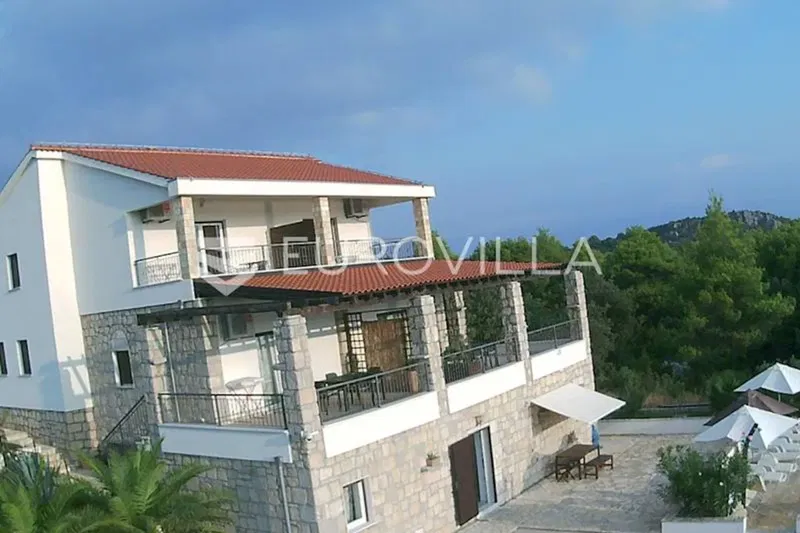 Solta, Rogac, Villa with pool – 2