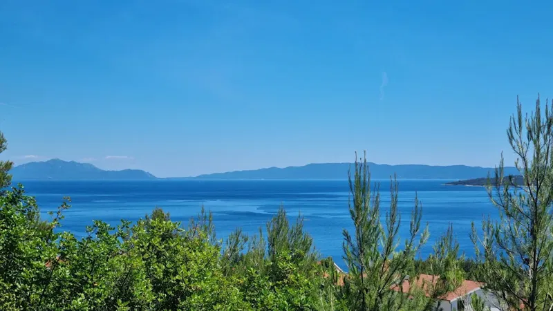 Hvar, Zavala - attractive building plot of 1.084 sqm with fantastic sea view – 2