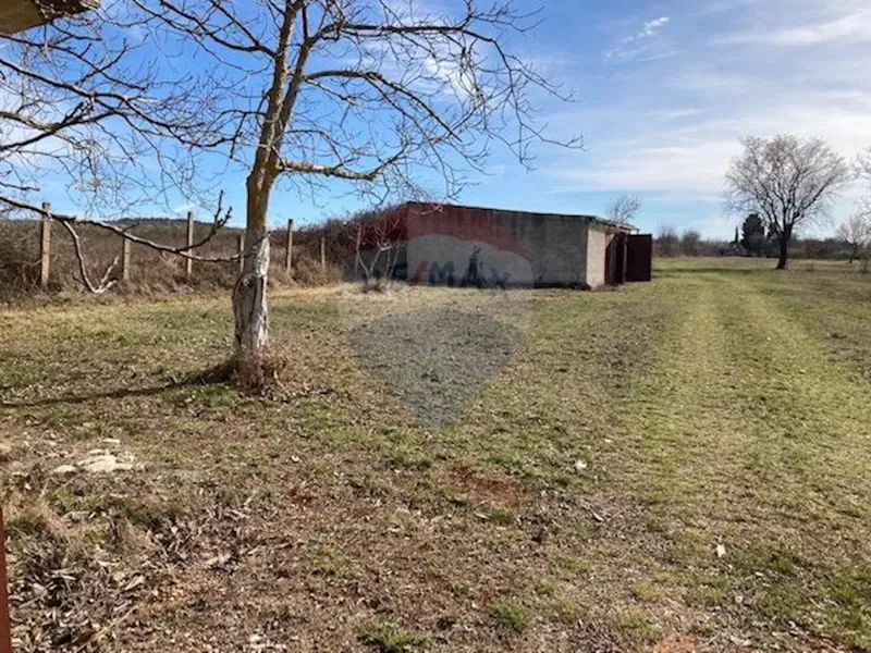 Non-structural plot Ženodraga, Višnjan, 32.614m2 – 2