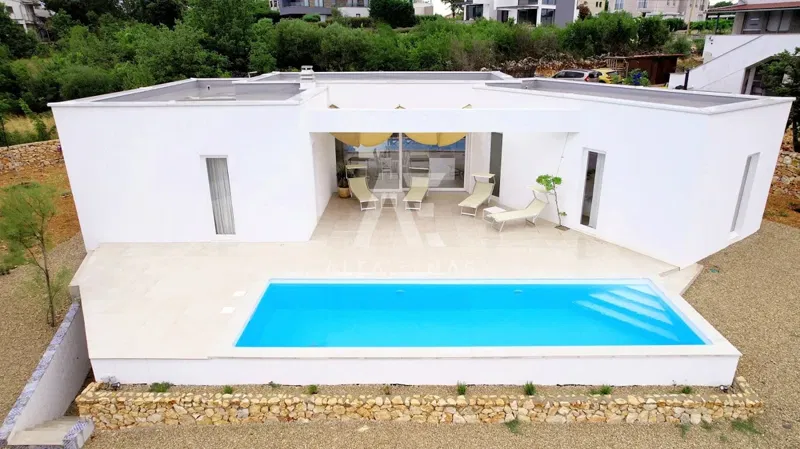 Linardici,luxury villa with pool in a quiet location !! ID 198 – 2