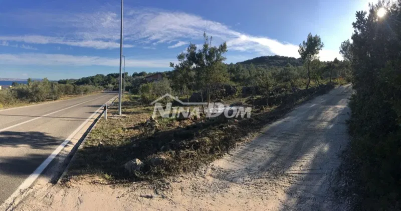 Land in Radjevin is for sale - ideal for investment! 300m from the beach – 3