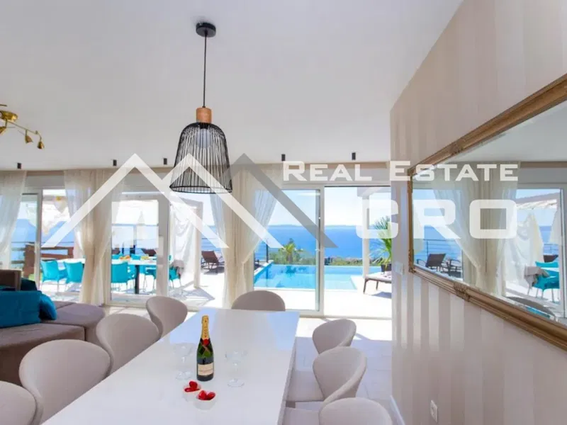 Split properties - Two modern villas with swimming pools, on a spacious plot with a beautiful sea view, surroundings of Split, for sale – 3