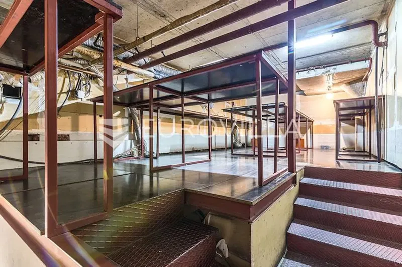 Importanne center, office space 60 m² – 3