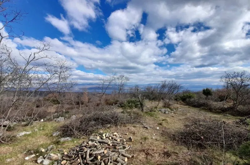 Construction land, for sale, Vrbnik, Croatia, 4250 m2, 462.000,00 EUR – 2