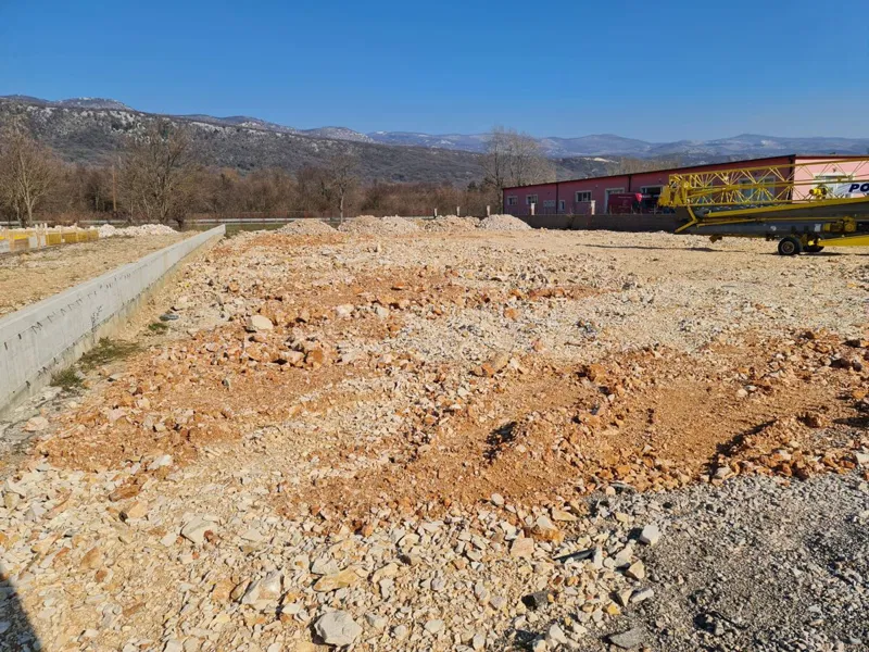 Zemljišče Novi Vinodolski, 2.106m2 – 2