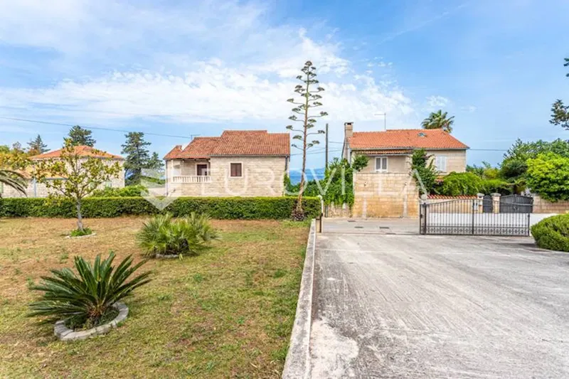 Haus Sutivan – 3