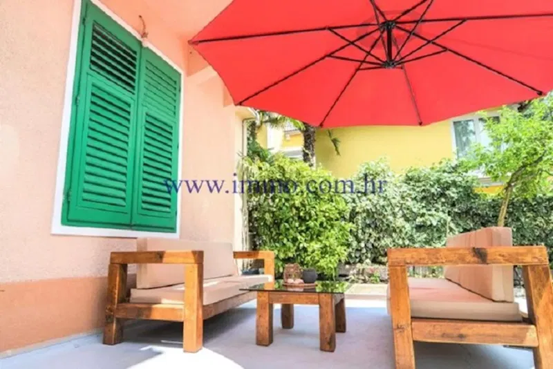 SPACIOUS VILLA WITH SEA VIEW – 3