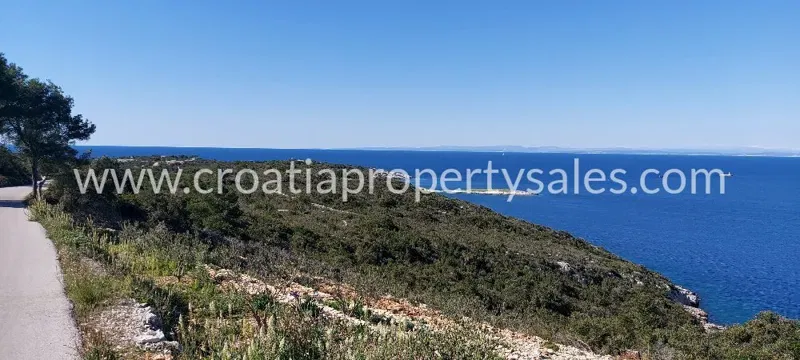 Vis, agricultural land for sale, 240.000 € – 3