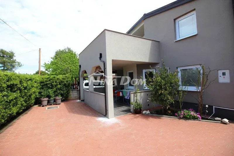House Vir – 2