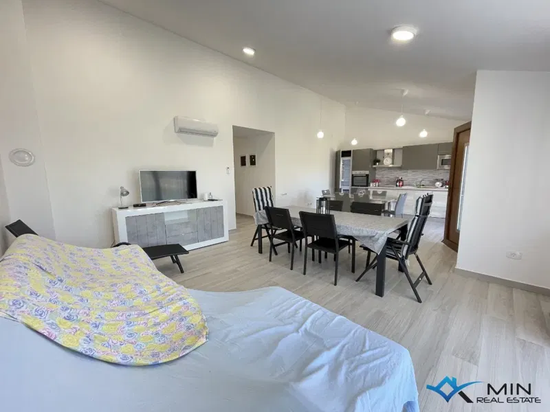 Terraced house with garden in Novigrad – 3