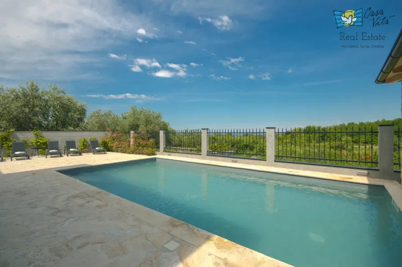 Bella villa in pietra vicino alla città di Parenzo! – 2