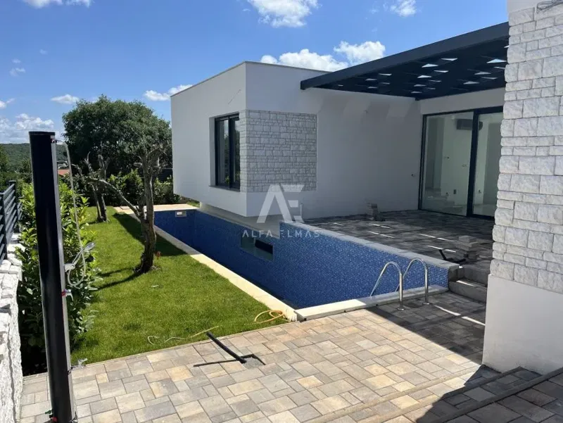 Luxury villa with a pool in a quiet location near Rovinj - ID 240 – 2