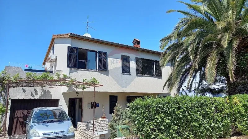 Casa okolica Pule, Pula, 300m2 – 2