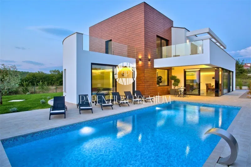 Luxury villa of modern design and style – 2