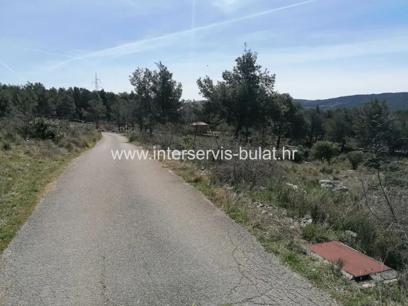 .::: Dubrava - attractive building plots, 3 x 1.518sqm :::. – 2