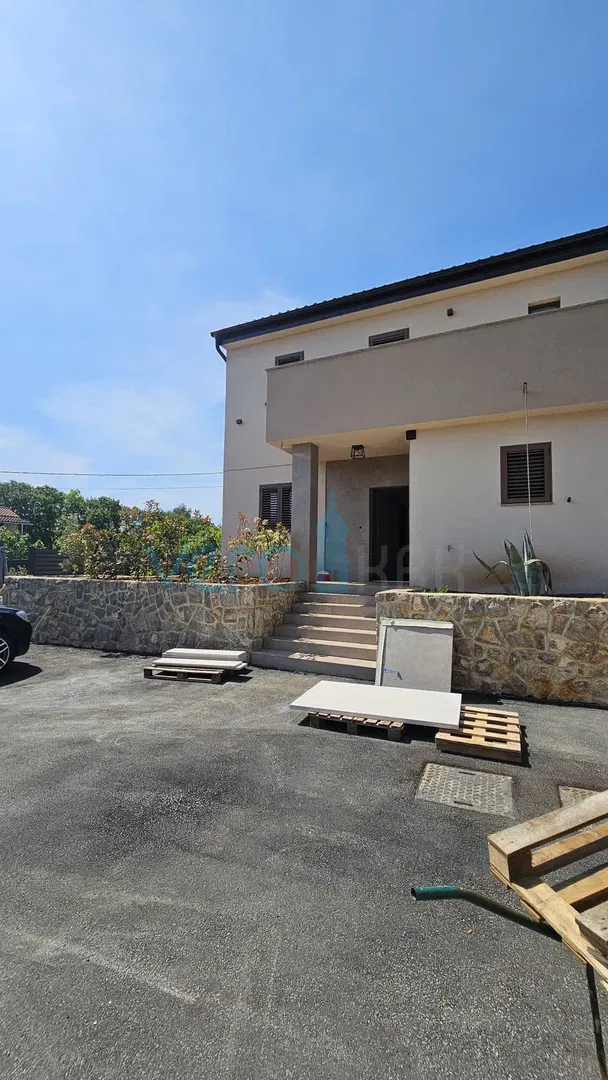 Krk Island, town of Krk, wider area, newly built semi-detached house with a swimming pool, yard, for sale – 3