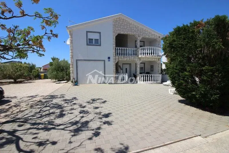 House Vir – 2