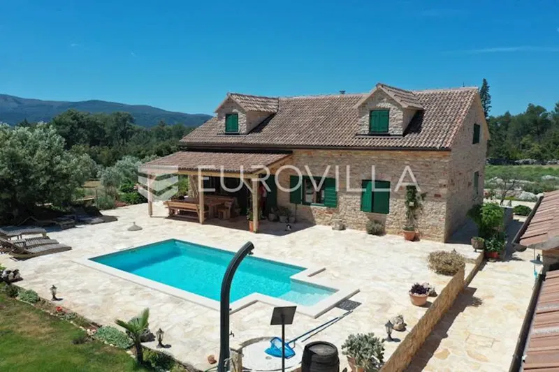 Hvar, Stari Grad, Mediterranean stone villa on a big plot of 8500 m2 – 2
