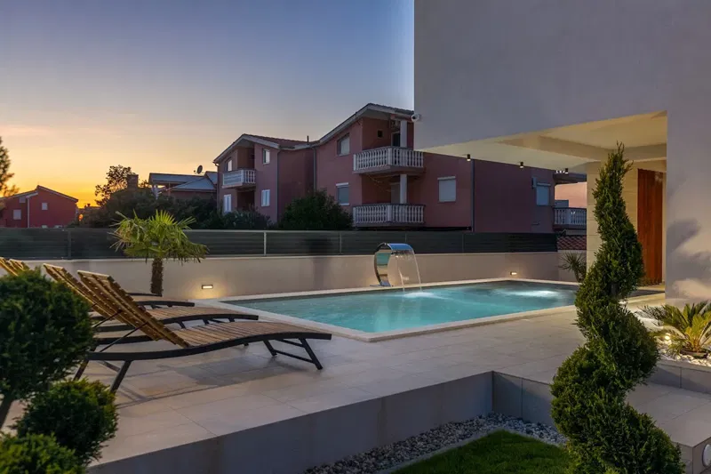 Newly Built Modern Villa with Pool in a Prime Location – Sea View Included! – 3