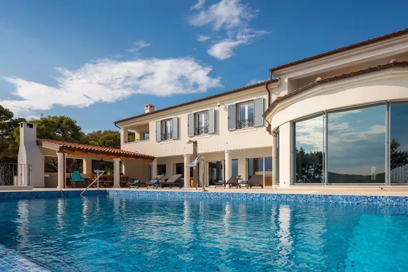 Spectacular villa near Sibenik only 50m from the sea! – 3
