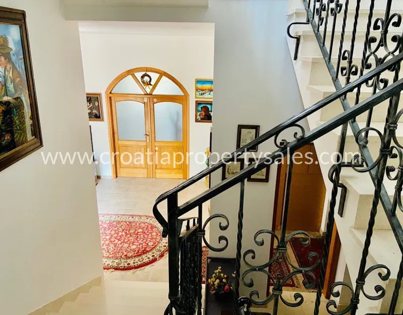 Brac, house for sale, 1.950.000 € – 3