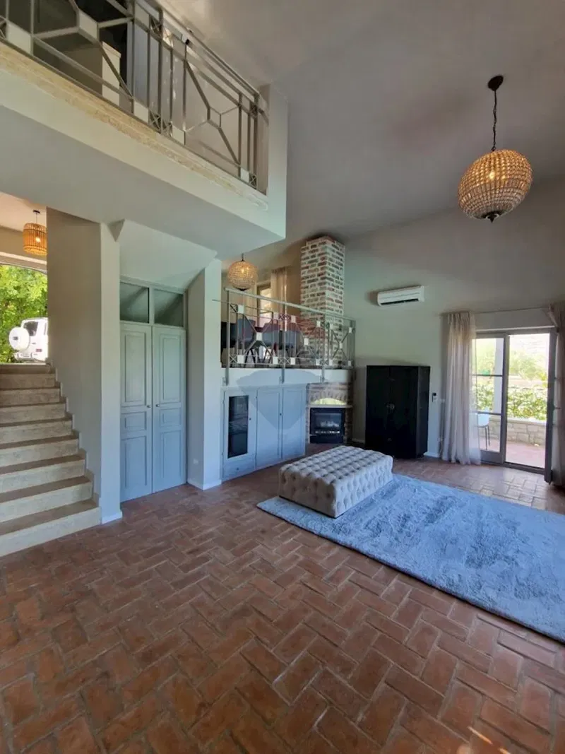 Дом Kaštelir, Kaštelir-Labinci, 210m2 – 2