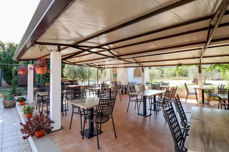 Opportunity! Tavern with rooms and two apartments for sale! – 2