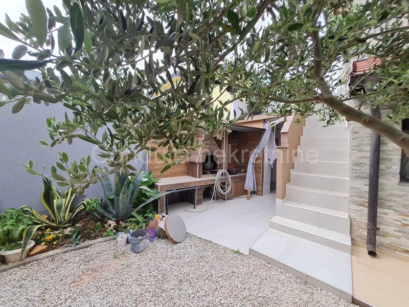 House with four apartments - Vir – 2