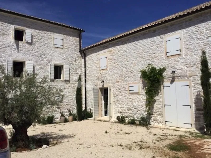 House Martinčići, Grožnjan, 509m2 – 2